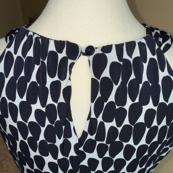 Enfocus Studio black and white sleeveless summer dress with ruffles on bodice - Picture 6 of 11